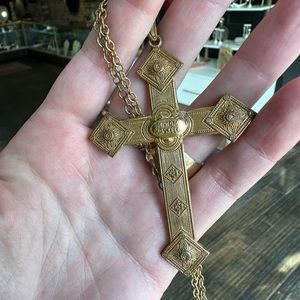 Miriam Haskell cross necklace